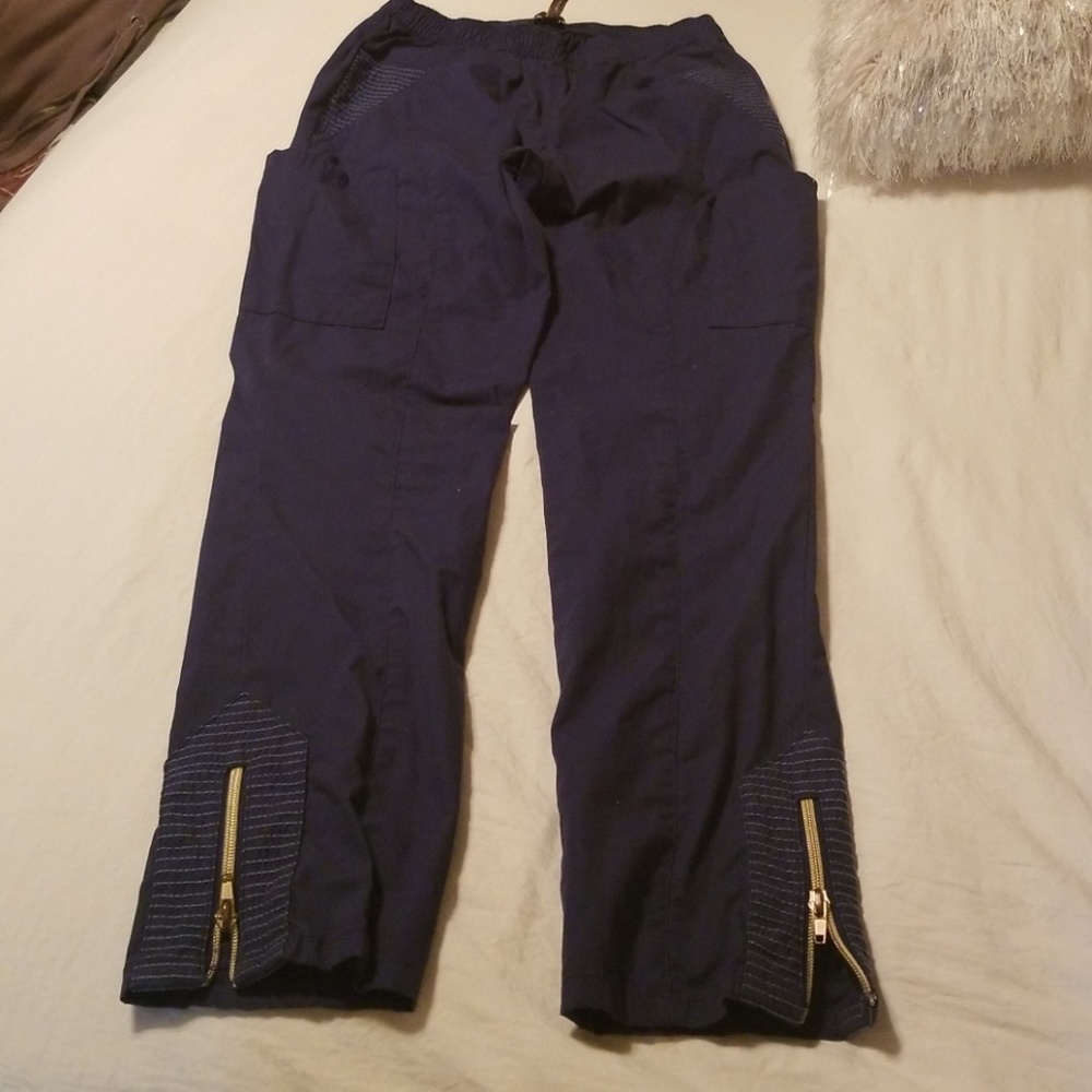Scrub bottoms